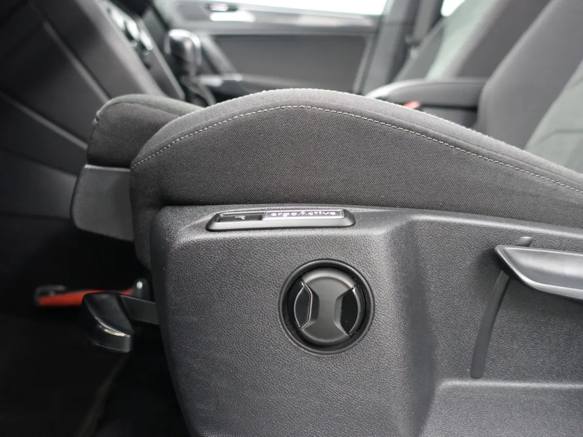 1.5 TSI R-line+ Aut- 7 Pers, Panoramadak, Stoelmassage, Keyless, Virtual Cockpit, Park Pilot, ACC, Dynamic Select