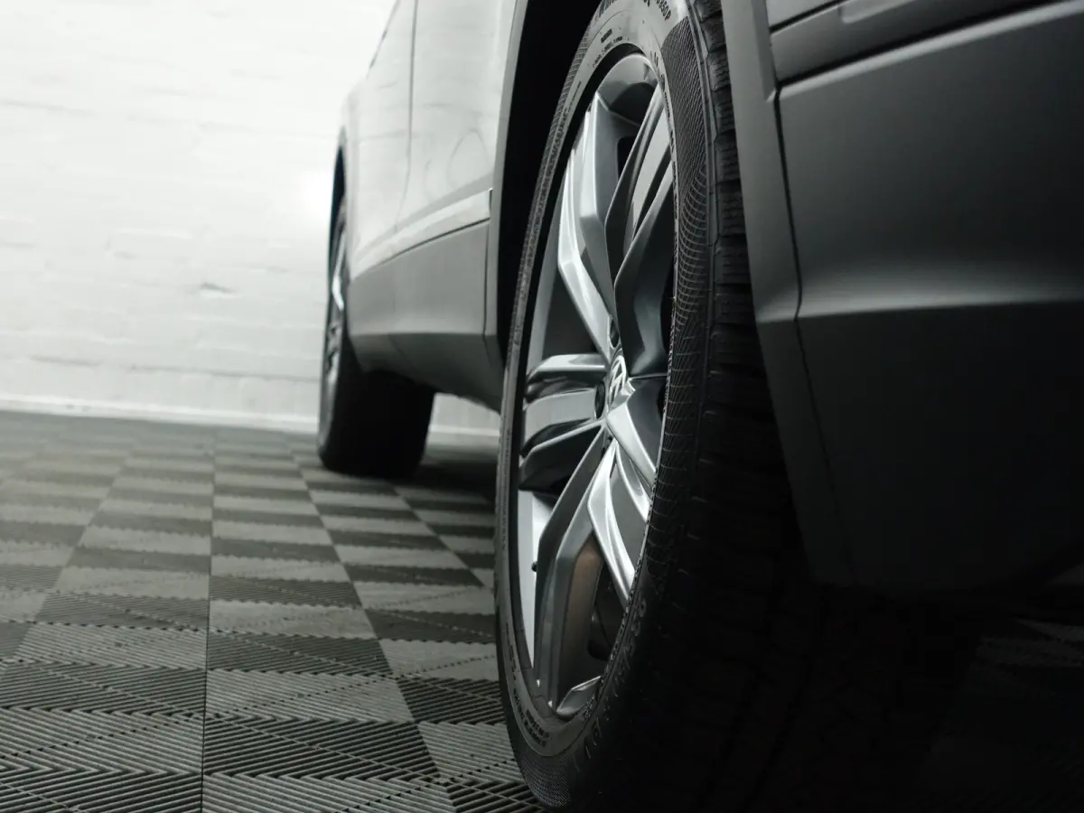 1.4 TSI Highline+ Aut- 7 Pers, Panoramadak, Keyless, Massage Stoelen, Carplay, Ada Cruise