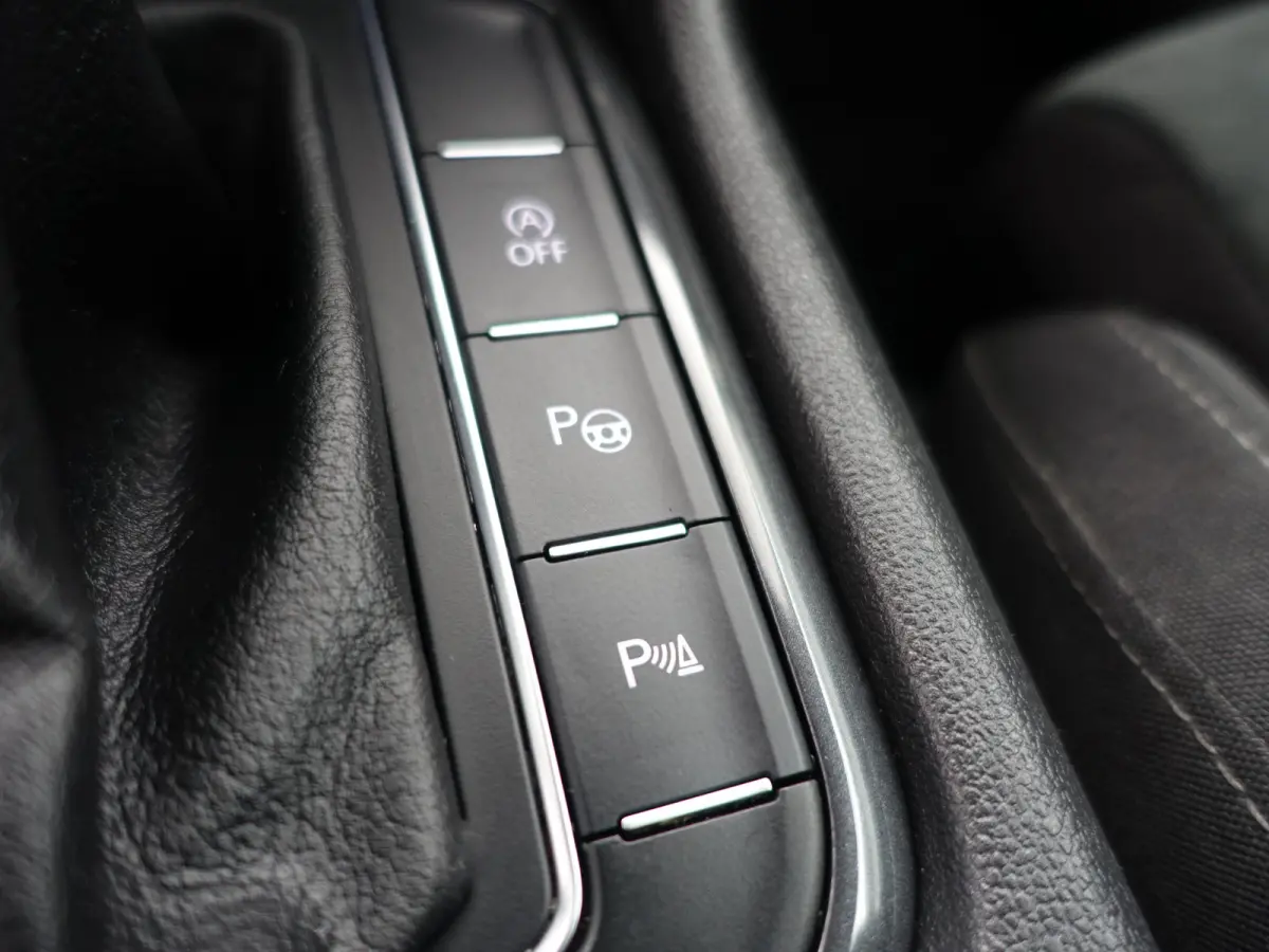 1.4 TSI Highline+ Aut- 7 Pers, Panoramadak, Keyless, Massage Stoelen, Carplay, Ada Cruise