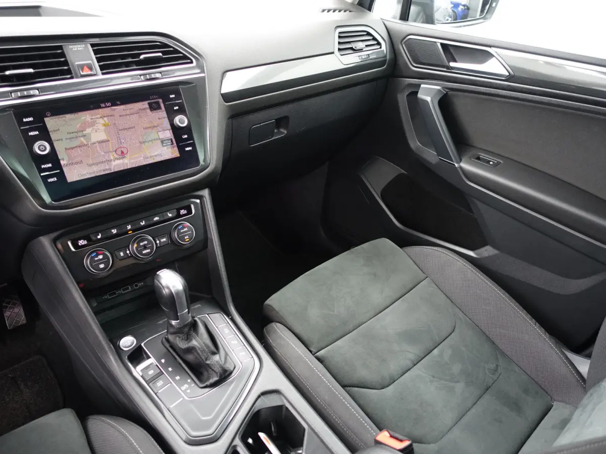 1.4 TSI Highline+ Aut- 7 Pers, Panoramadak, Keyless, Massage Stoelen, Carplay, Ada Cruise