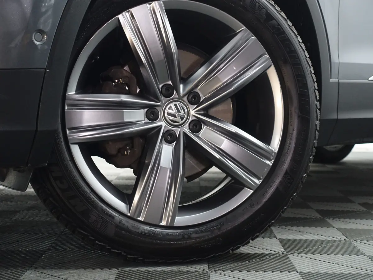 1.4 TSI Highline+ Aut- 7 Pers, Panoramadak, Keyless, Massage Stoelen, Carplay, Ada Cruise