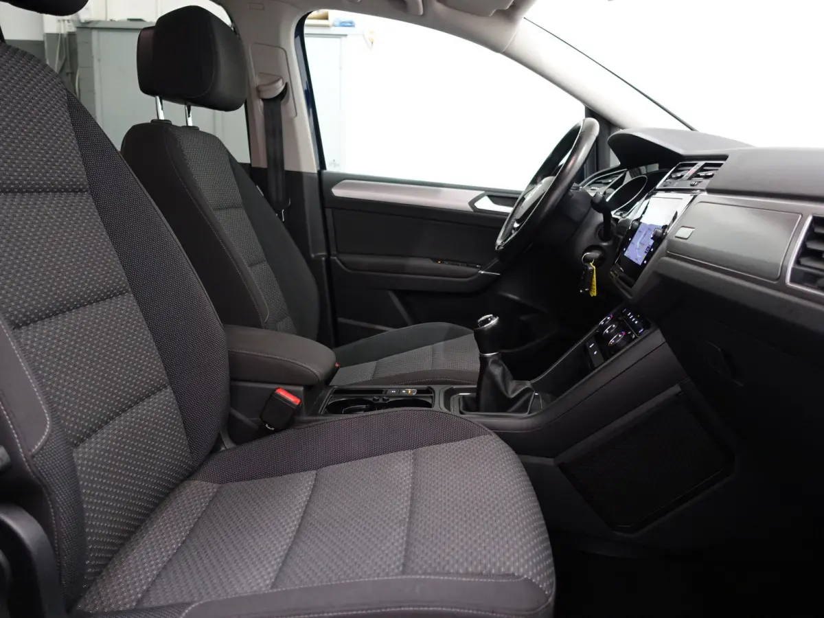 1.2 TSI Highline- 7 Pers, Carplay, Park Assist, Navi, Clima, Cruise Crtl