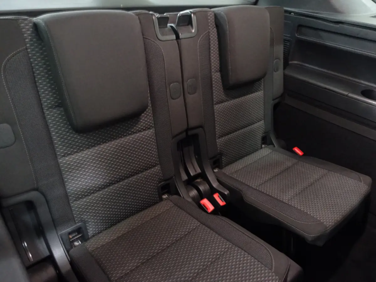 1.2 TSI Highline- 7 Pers, Carplay, Park Assist, Navi, Clima, Cruise Crtl