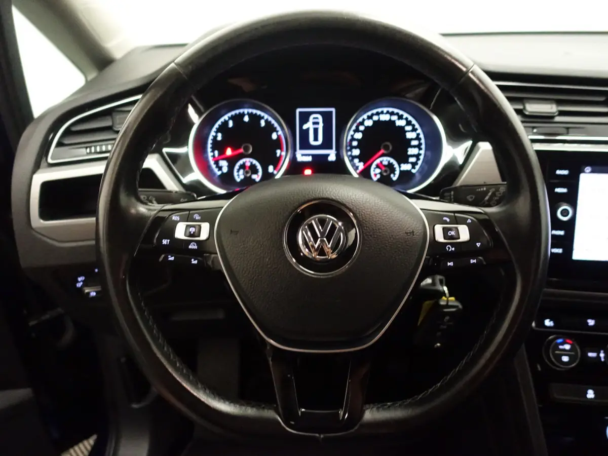 1.2 TSI Highline- 7 Pers, Carplay, Park Assist, Navi, Clima, Cruise Crtl
