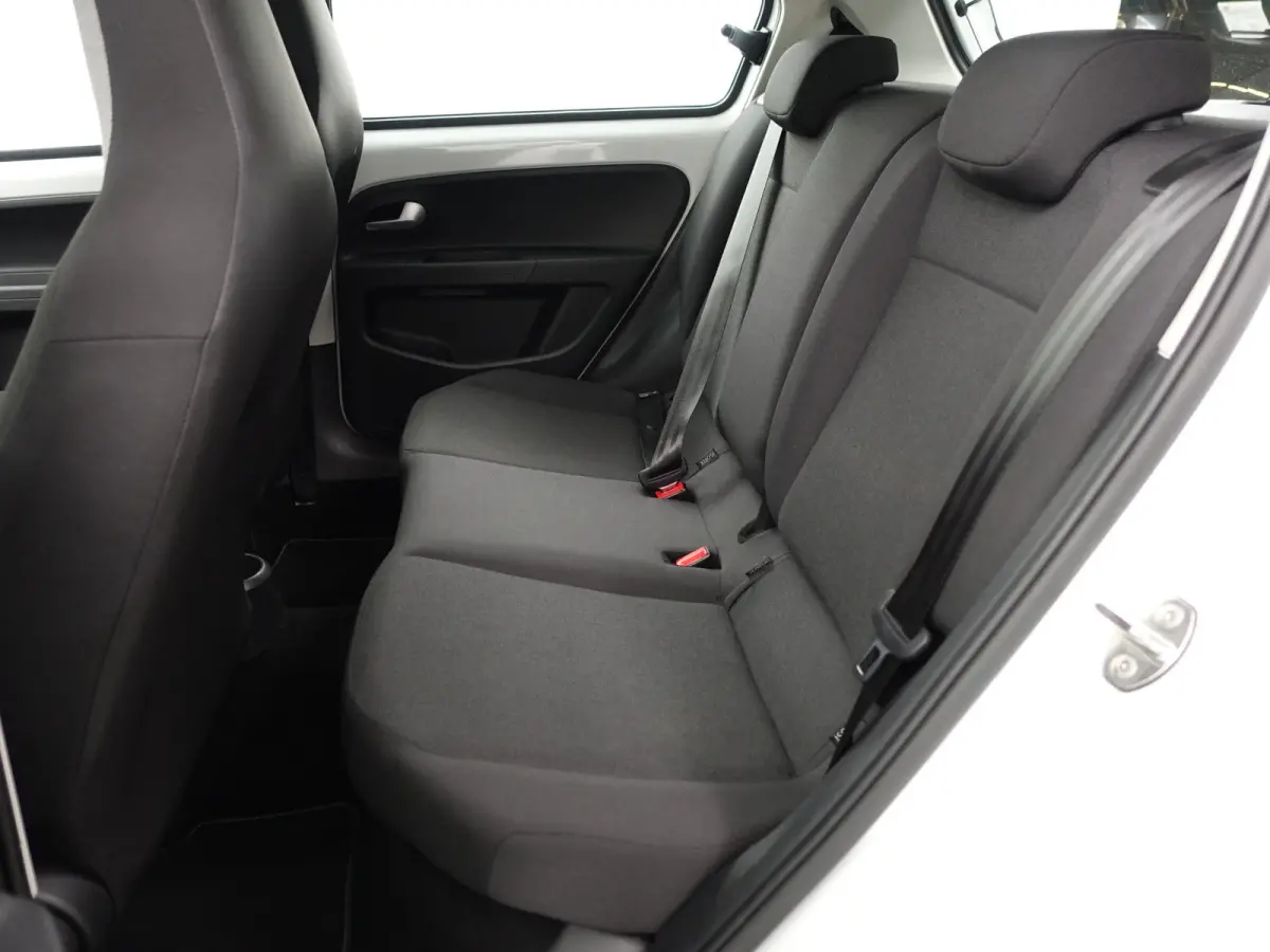 Up! 1.0 BMT R Line+ Led, Bluetooth audio, Privacy Glass, Clima, Comfort Interieur