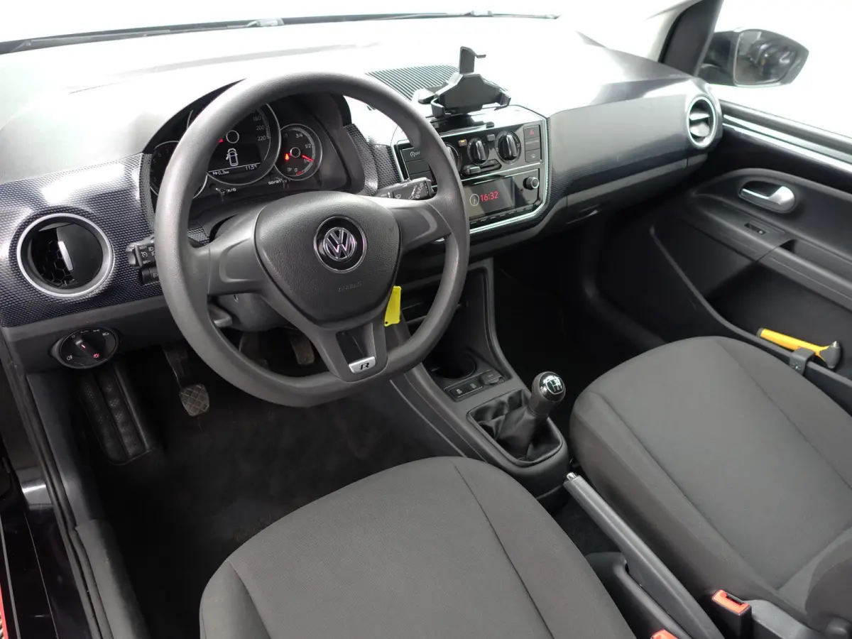 Up! 1.0 BMT R Line- Bluetooth audio, Cruise, Clima, Led, Carbon Interieur Afwerking, Privacy Glass