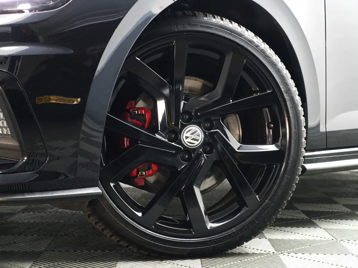 2.0 TSI GTI Performance Aut- Panoramadak, Ada Cruise, Virtual Cockpit, Xenon Led, Dynamic Select