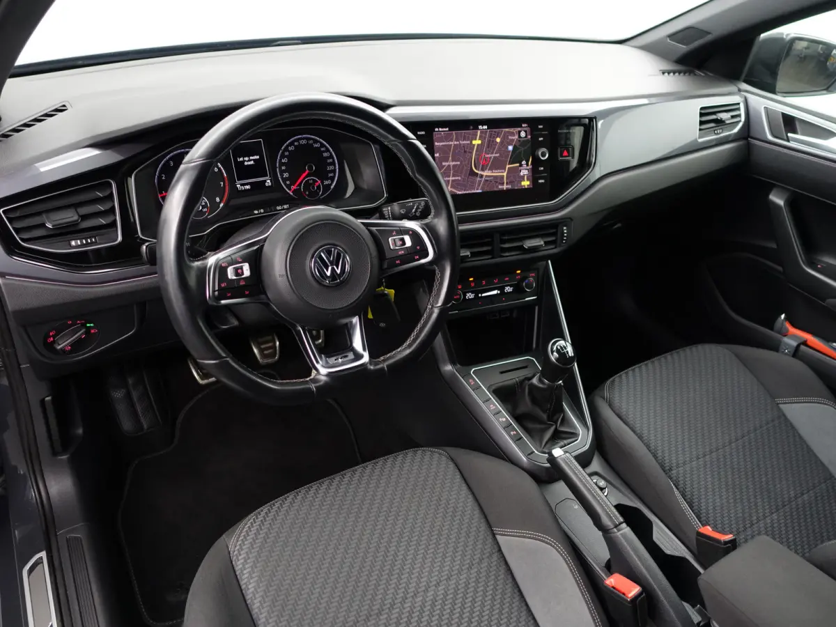 1.0 TSI R Line+ Panoramadak, Xenon Led, Dynamic Select, Ada Cruise, Park Assist, Park Pilot