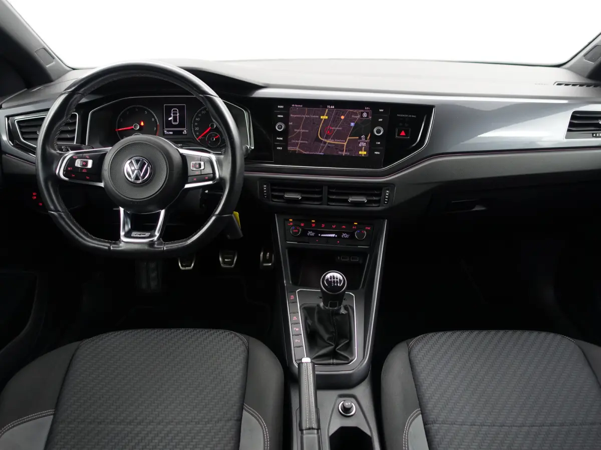 1.0 TSI R Line+ Panoramadak, Xenon Led, Dynamic Select, Ada Cruise, Park Assist, Park Pilot