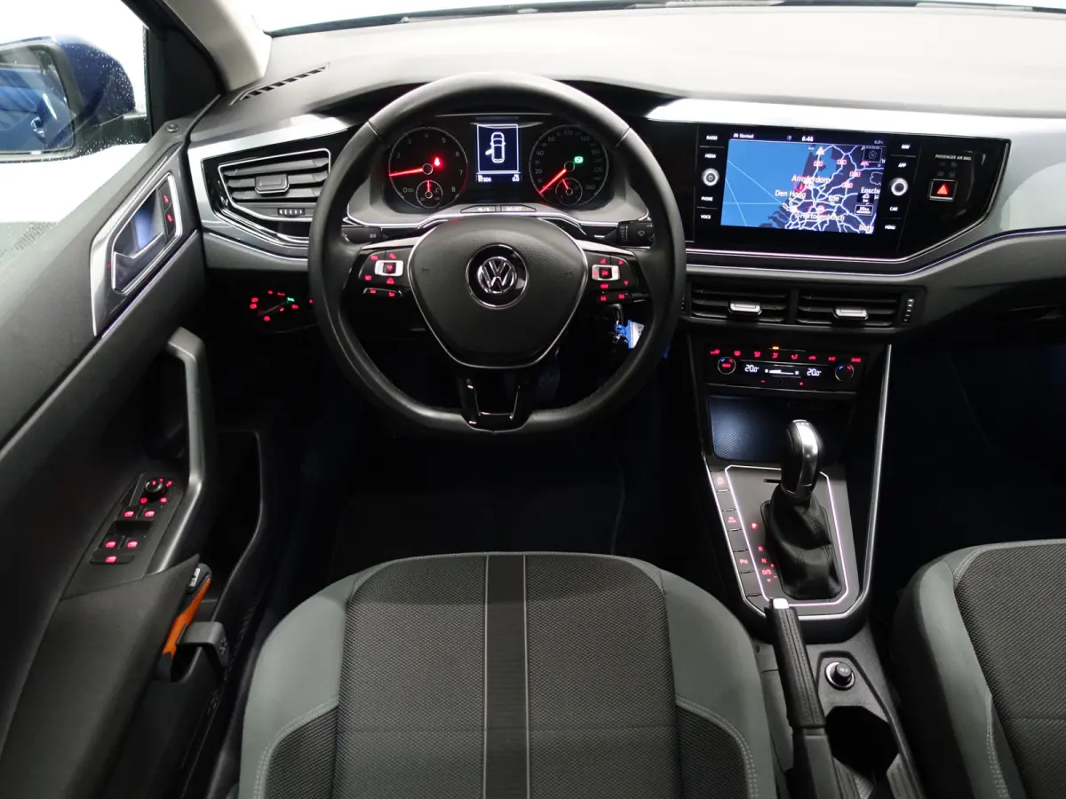 1.0 TSI Highline+ Aut- Ada Cruise, Led, Carplay, Dynamic Select, Sport Interieur, Privacy Glass