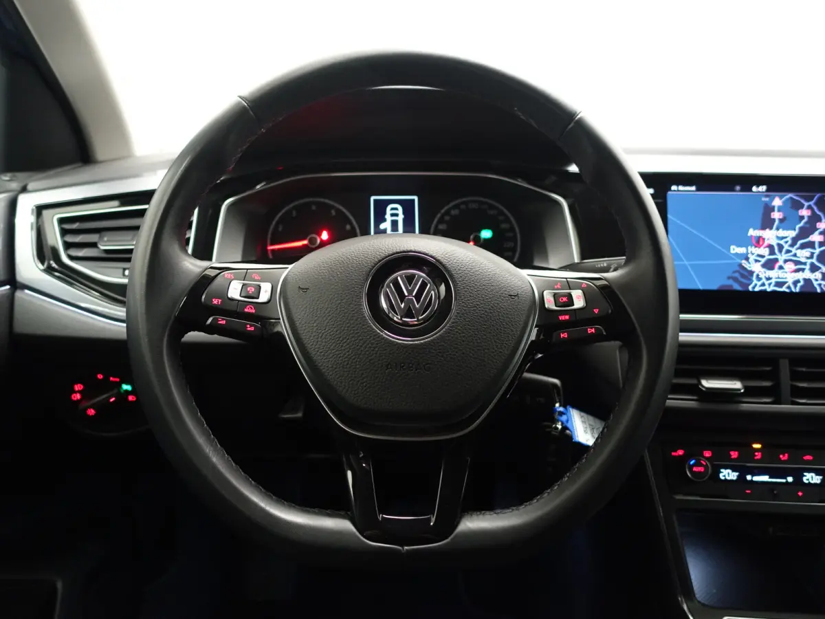 1.0 TSI Highline+ Aut- Ada Cruise, Led, Carplay, Dynamic Select, Sport Interieur, Privacy Glass