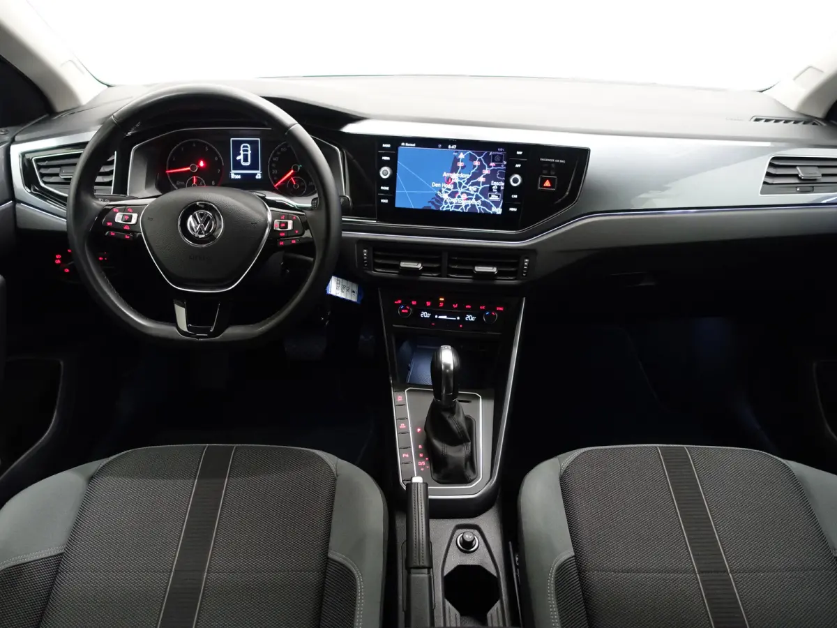 1.0 TSI Highline+ Aut- Ada Cruise, Led, Carplay, Dynamic Select, Sport Interieur, Privacy Glass