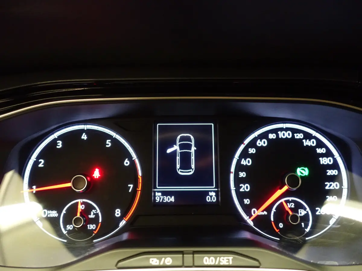 1.0 TSI Highline+ Aut- Ada Cruise, Led, Carplay, Dynamic Select, Sport Interieur, Privacy Glass