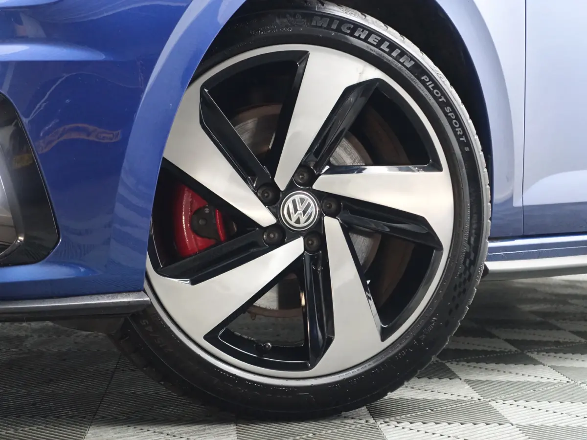 2.0 TSI 200Pk GTI Performance Aut- Ada Cruise, Xenon Led, Keyless, Dynamic Select, Carplay, Virtual Cockpit