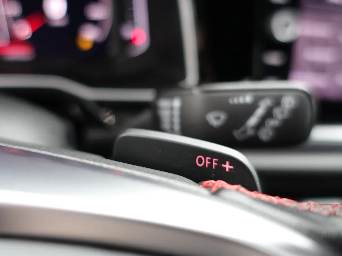 2.0 TSI 200Pk GTI Performance Aut- Ada Cruise, Xenon Led, Keyless, Dynamic Select, Carplay, Virtual Cockpit