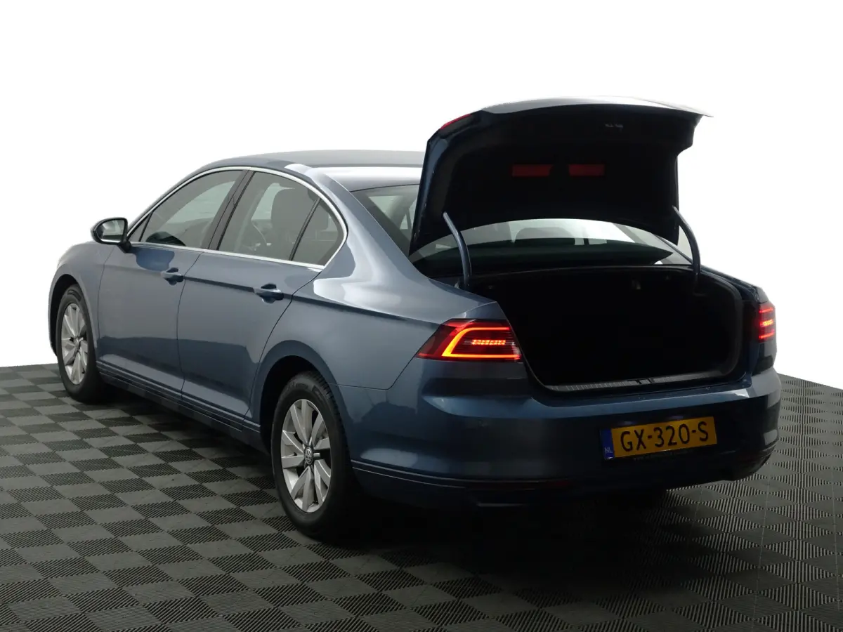 1.4 TSI Highline Aut- Xenon Led, Keyless, Ergo Comfort, Front Assist, Park Assist, Navi