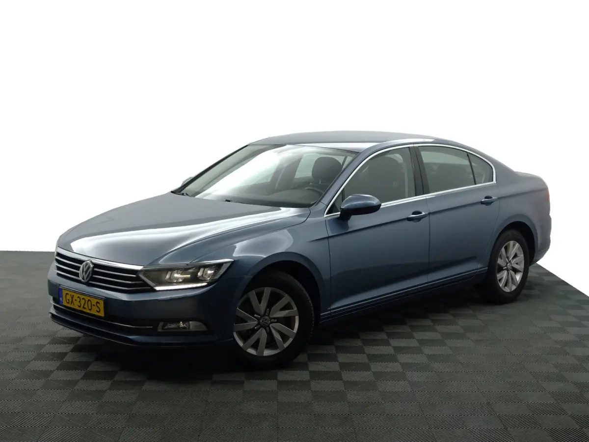 1.4 TSI Highline Aut- Xenon Led, Keyless, Ergo Comfort, Front Assist, Park Assist, Navi