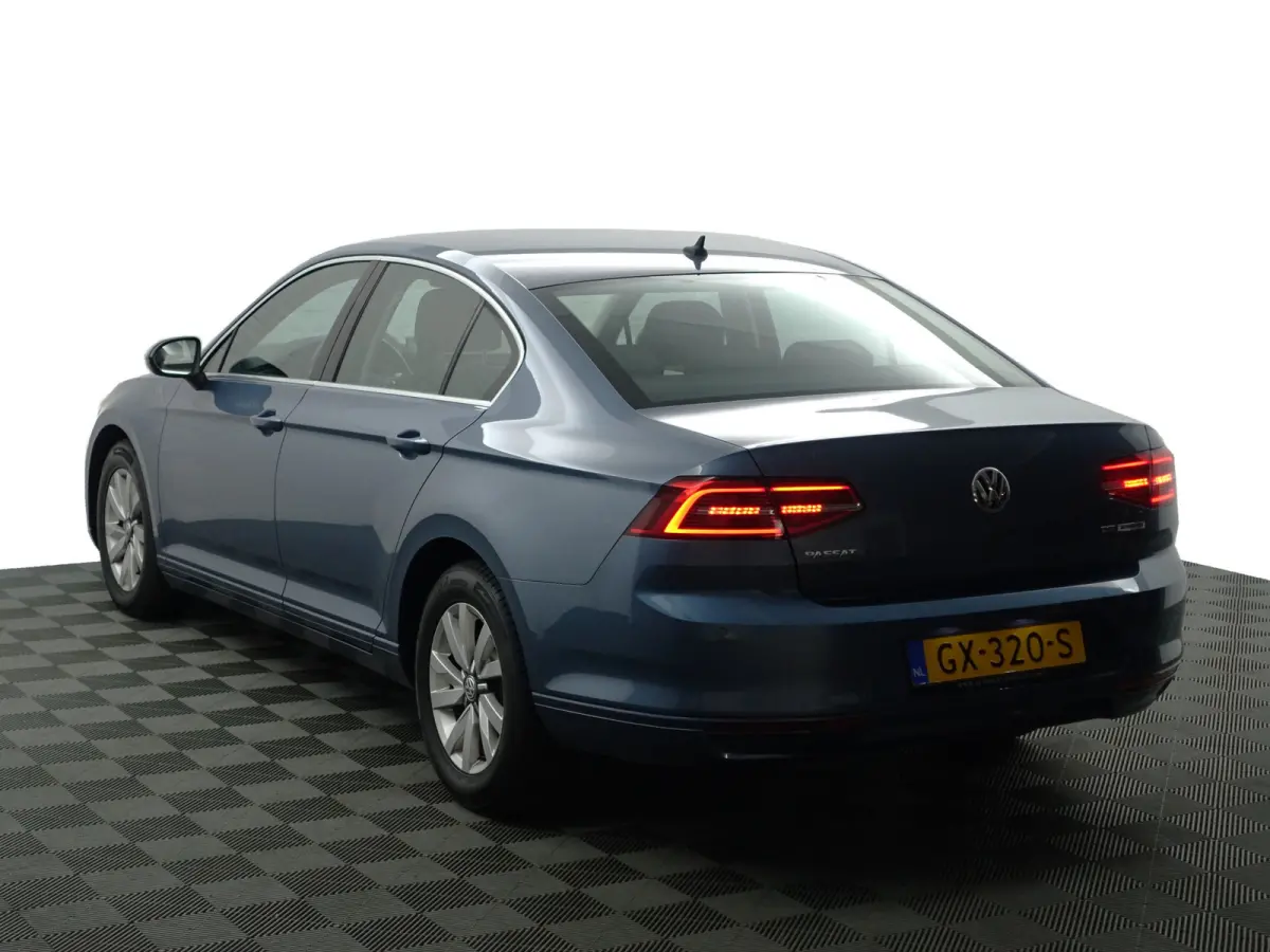 1.4 TSI Highline Aut- Xenon Led, Keyless, Ergo Comfort, Front Assist, Park Assist, Navi