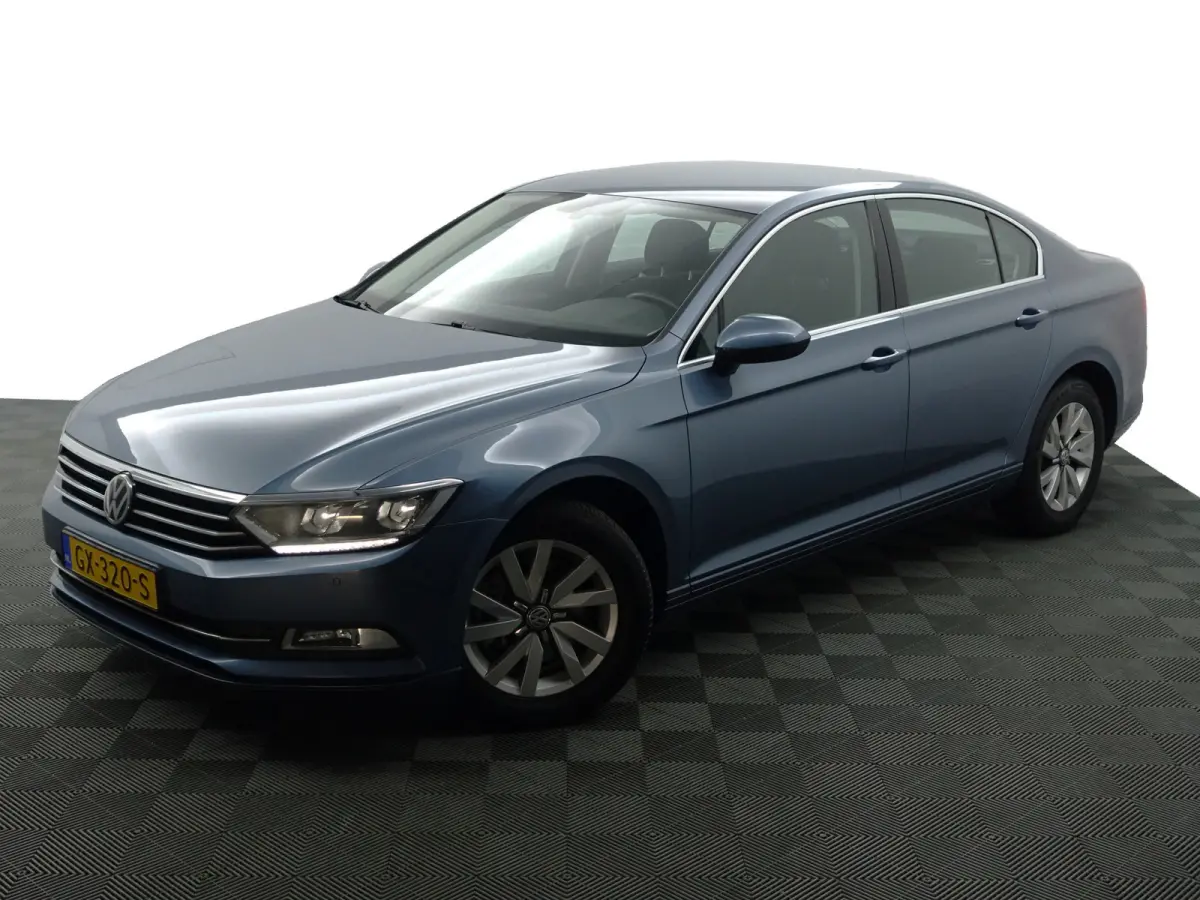 1.4 TSI Highline Aut- Xenon Led, Keyless, Ergo Comfort, Front Assist, Park Assist, Navi