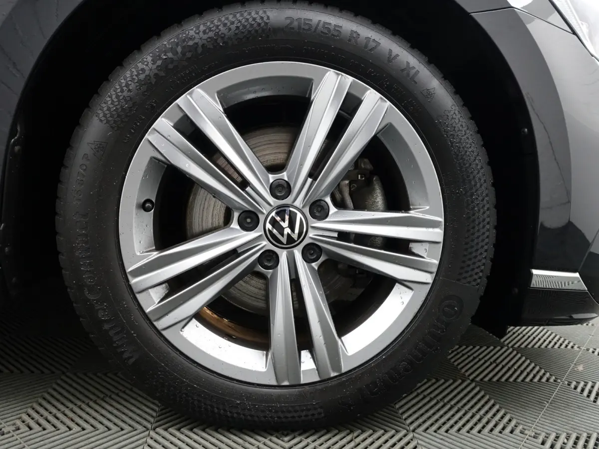 1.5 TSI R-Line Business + Aut- Ergo Comfort, Panoramadak, Acc Cruise, Carplay, Android Auto, Keyless