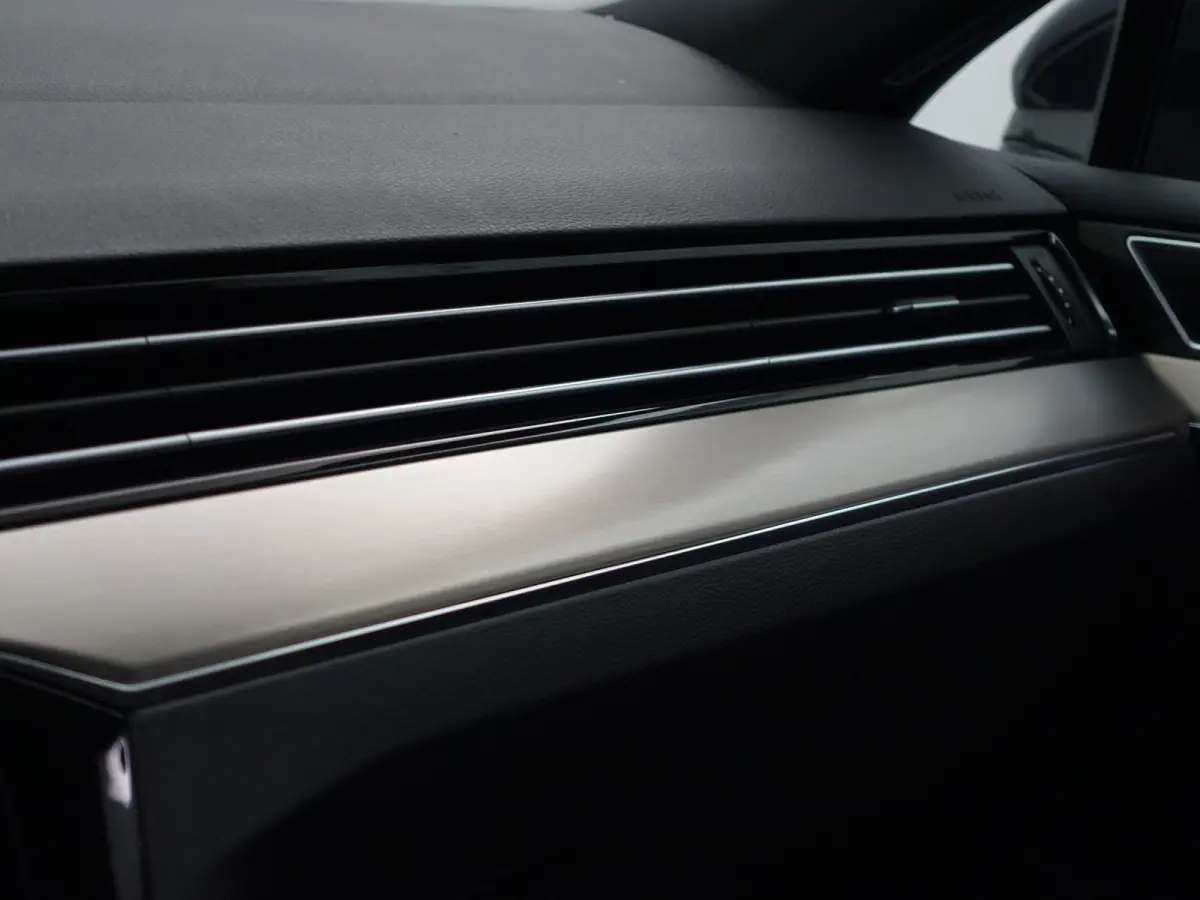 1.5 TSI R-Line Business + Aut- Ergo Comfort, Panoramadak, Acc Cruise, Carplay, Android Auto, Keyless