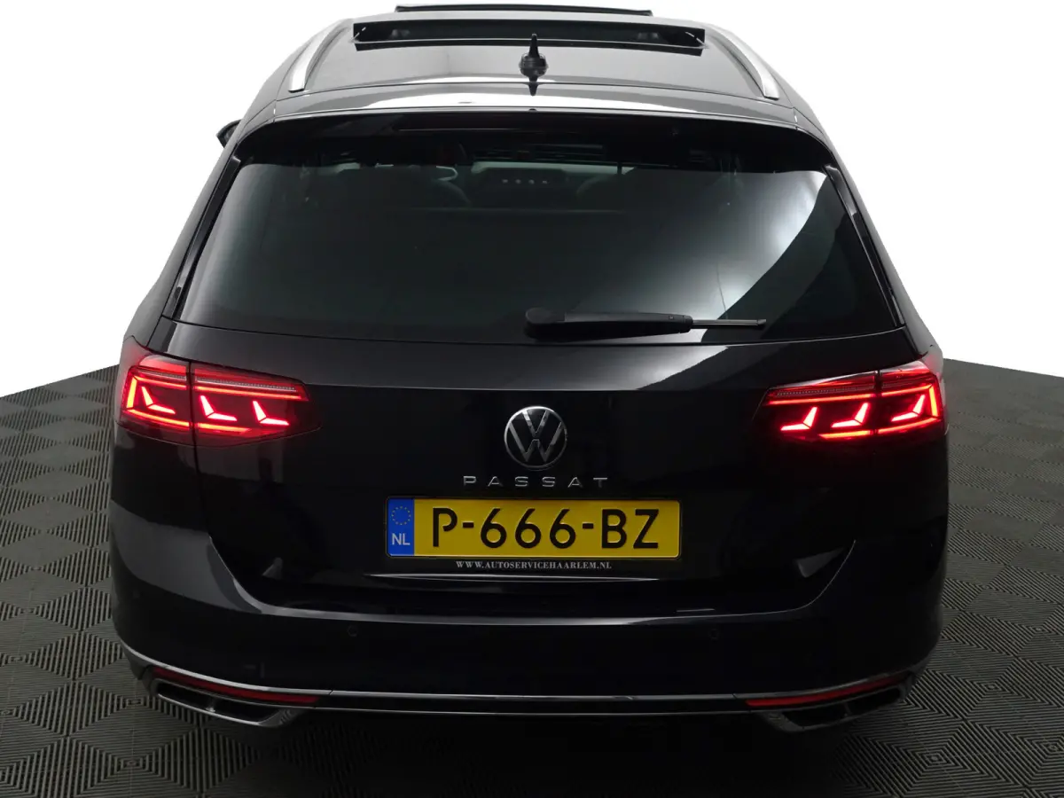 1.5 TSI R-Line Business + Aut- Ergo Comfort, Panoramadak, Acc Cruise, Carplay, Android Auto, Keyless