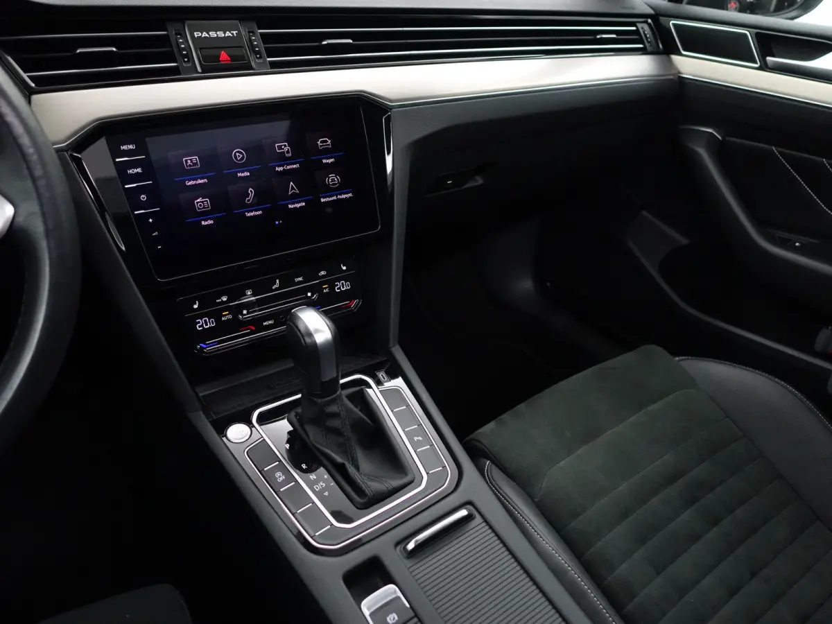 1.5 TSI R-Line Business + Aut- Ergo Comfort, Panoramadak, Acc Cruise, Carplay, Android Auto, Keyless