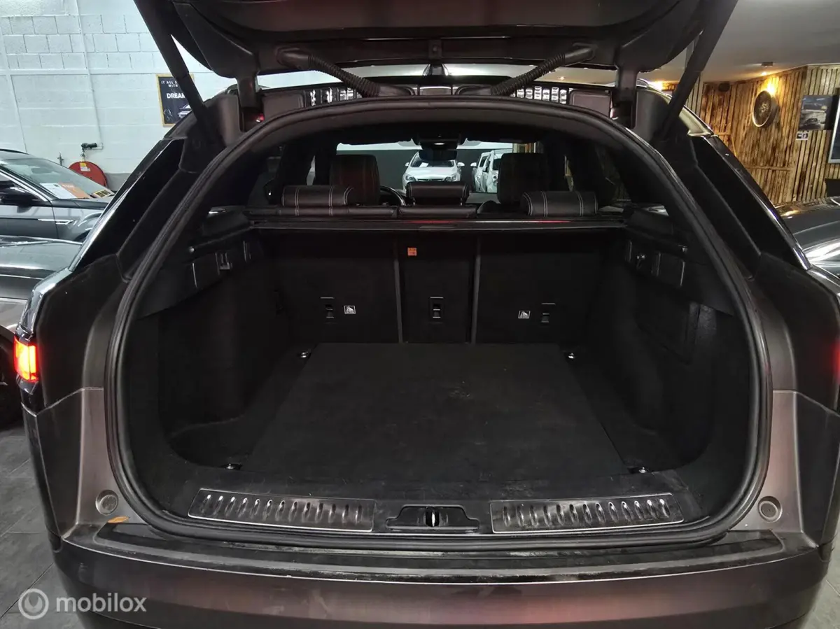 2.0 I4 AWD R Dynamic/ VOL OPTIE