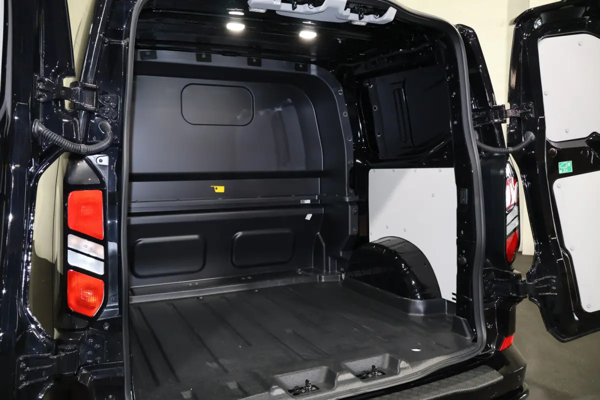 2.5 PHEV Hybride L1 H1 Limited DC Black Edition incl BPM excl BTW