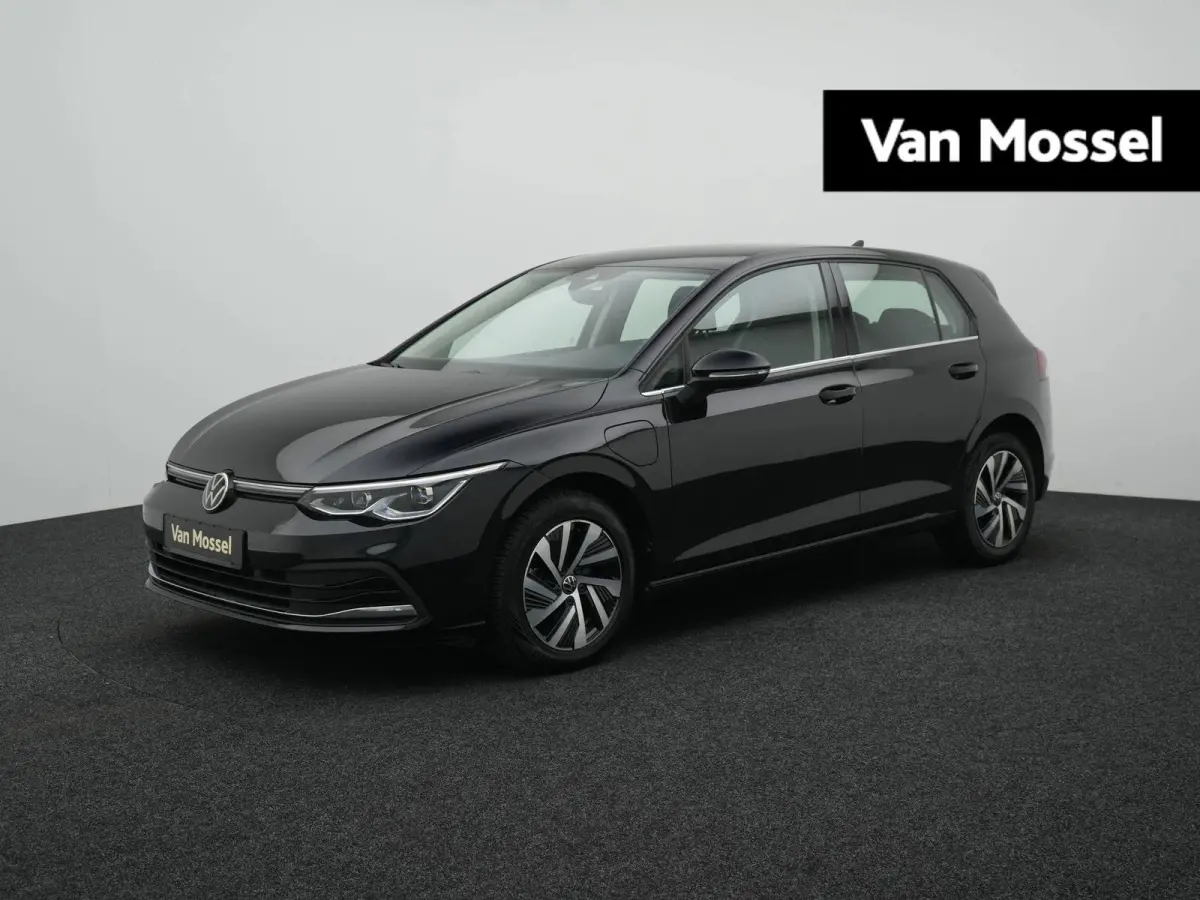 1.4 eHybrid Style PHEV 204PK | COMFORTSTOELEN | NAVIGATIE | CAMERA