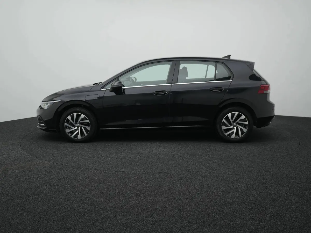 1.4 eHybrid Style PHEV 204PK | COMFORTSTOELEN | NAVIGATIE | CAMERA