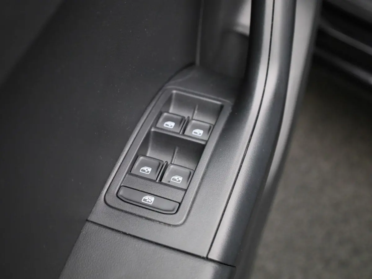 1.0 TSI Reference | Apple Carplay/Android Auto | Cruise Control | Climate Control | Parkeersensoren |