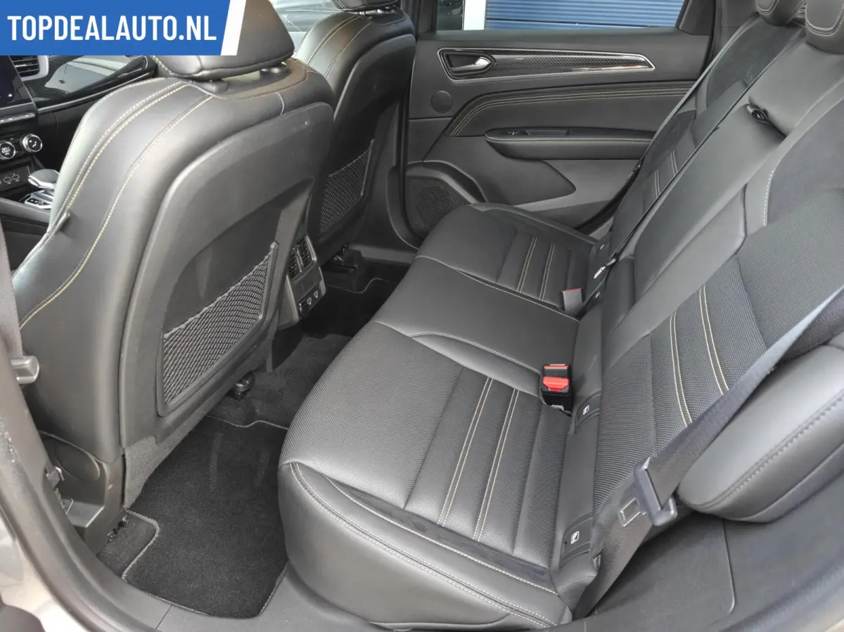 1.6 E-Tech hybrid 145 E-Tech Nieuw!