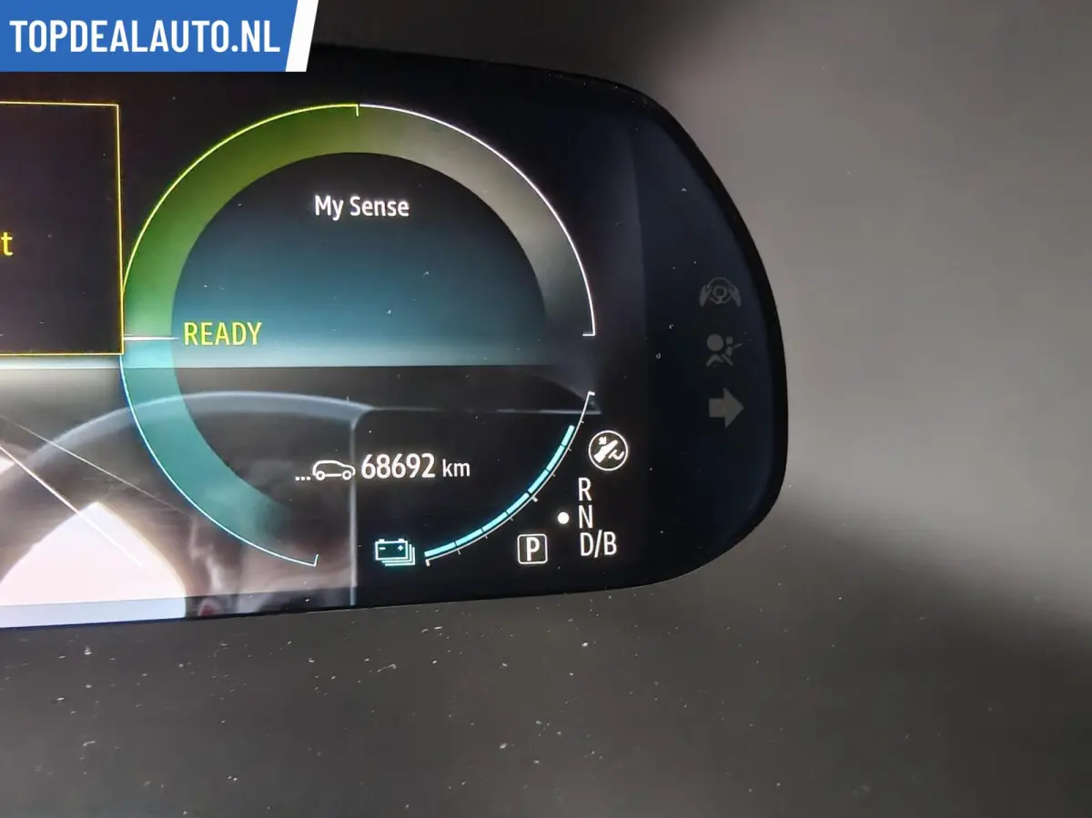 1.6 E-Tech hybrid 145 E-Tech Nieuw!