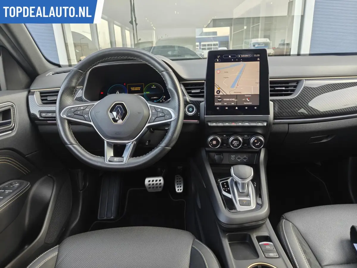 1.6 E-Tech hybrid 145 E-Tech Nieuw!