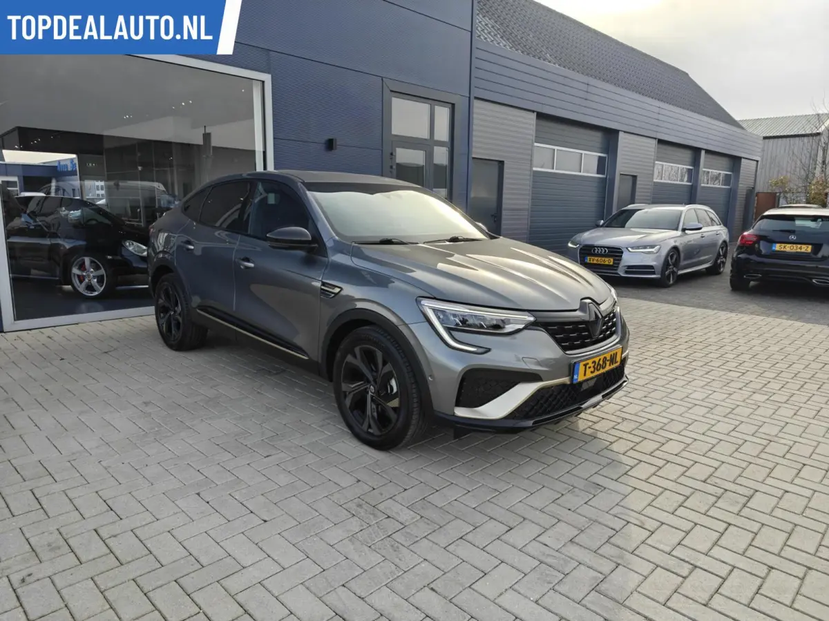 1.6 E-Tech hybrid 145 E-Tech Nieuw!