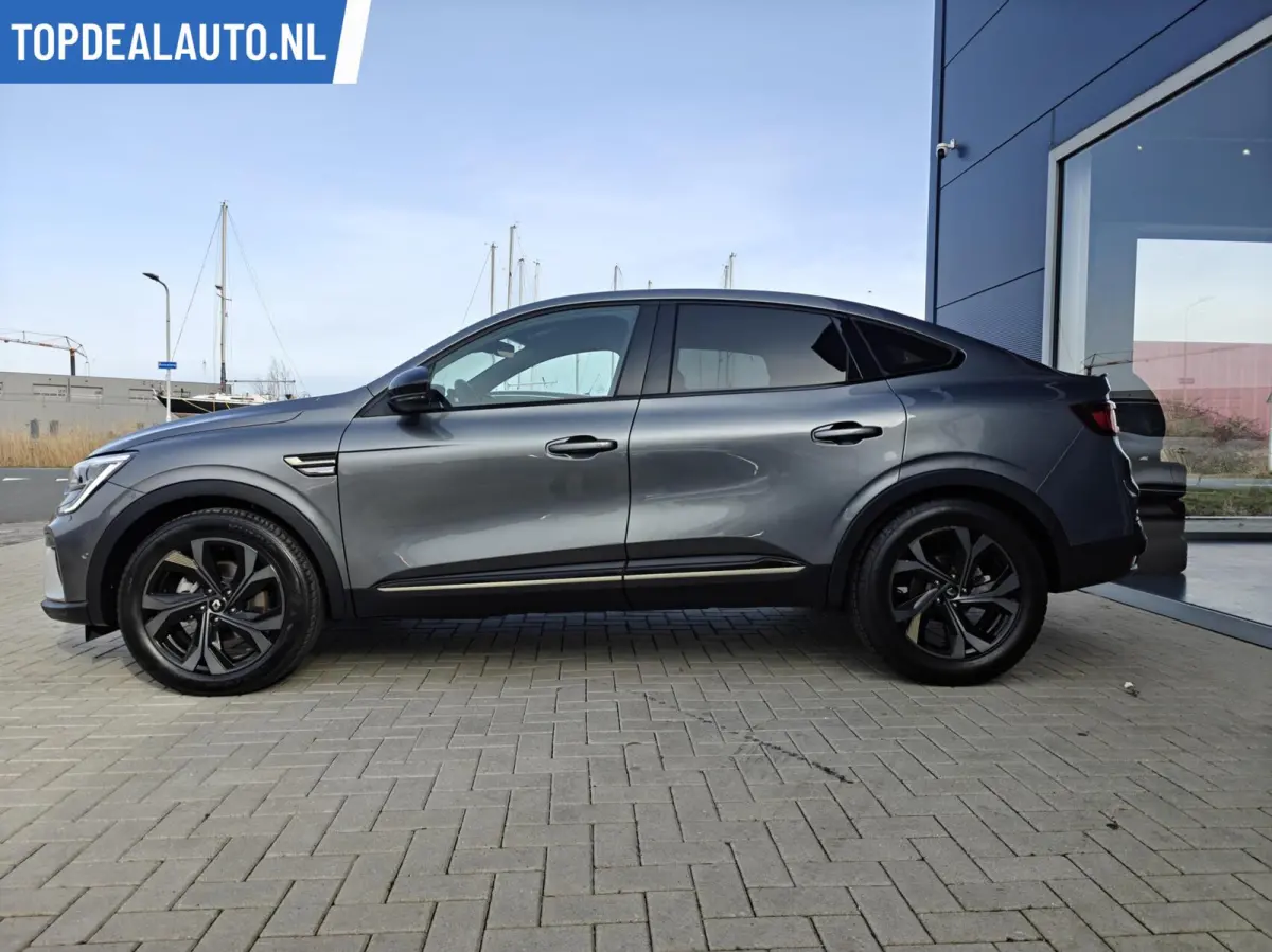 1.6 E-Tech hybrid 145 E-Tech Nieuw!
