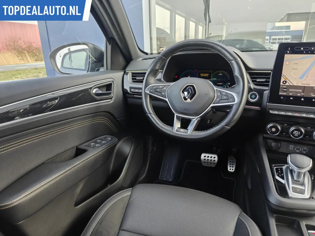 1.6 E-Tech hybrid 145 E-Tech Nieuw!