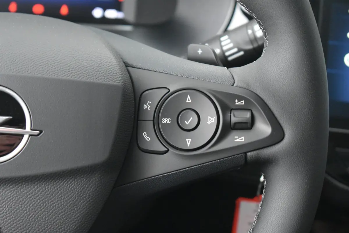 1.2 Turbo Hybrid Business Edition 110pk Tot 8 Jaar Garantie! | Achteruitrijcamera | Navigatie by App | Cruise Control | Airco | Full-LED | !!