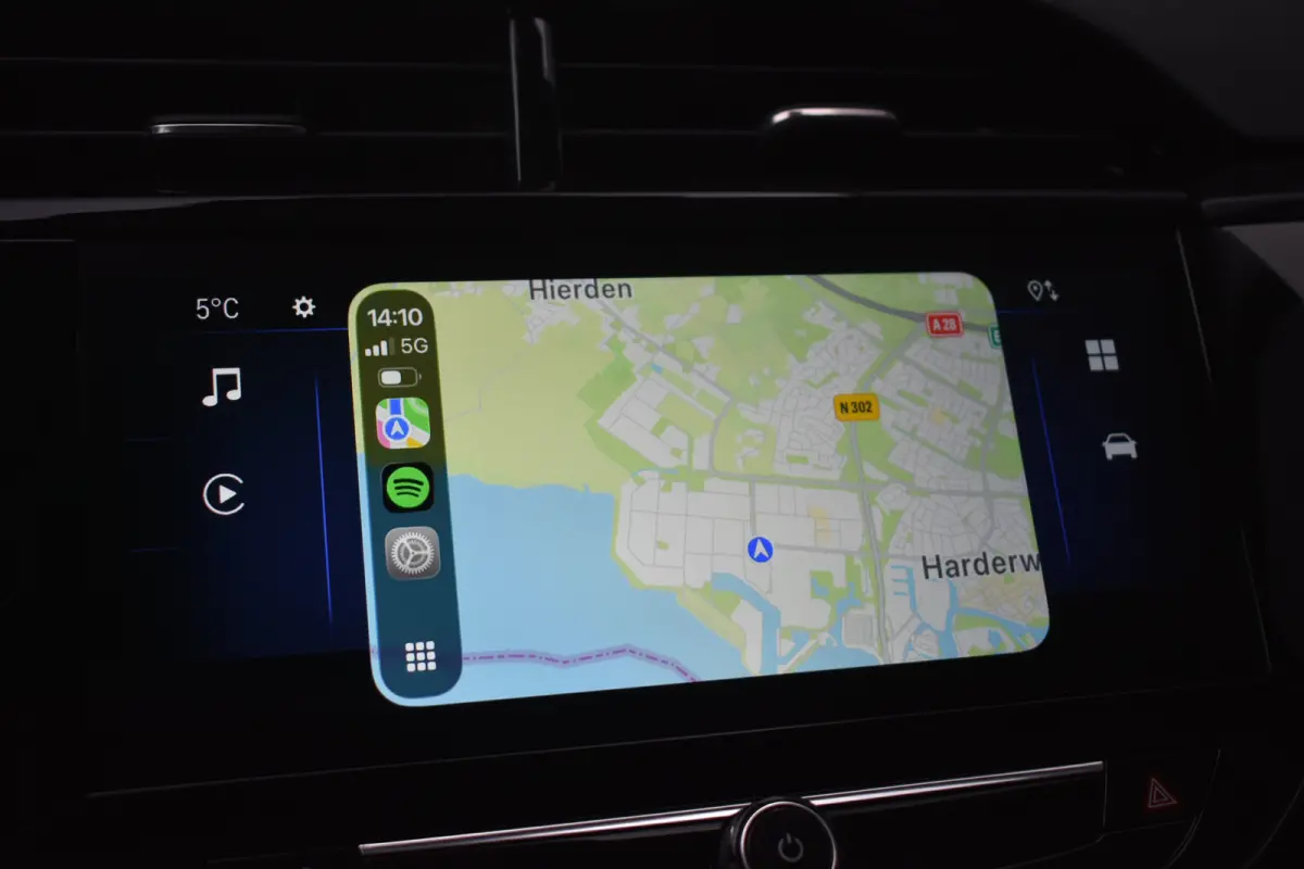 1.2 Turbo Hybrid Business Edition 110pk Tot 8 Jaar Garantie! | Achteruitrijcamera | Navigatie by App | Cruise Control | Airco | Full-LED | !!