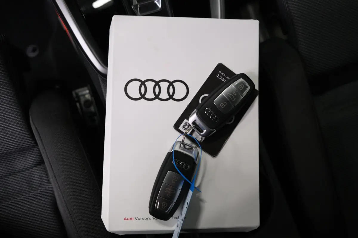 30 TFSI Advanced edition Automaat - N.A.P. Airco, Cruise, Navi, PDC.