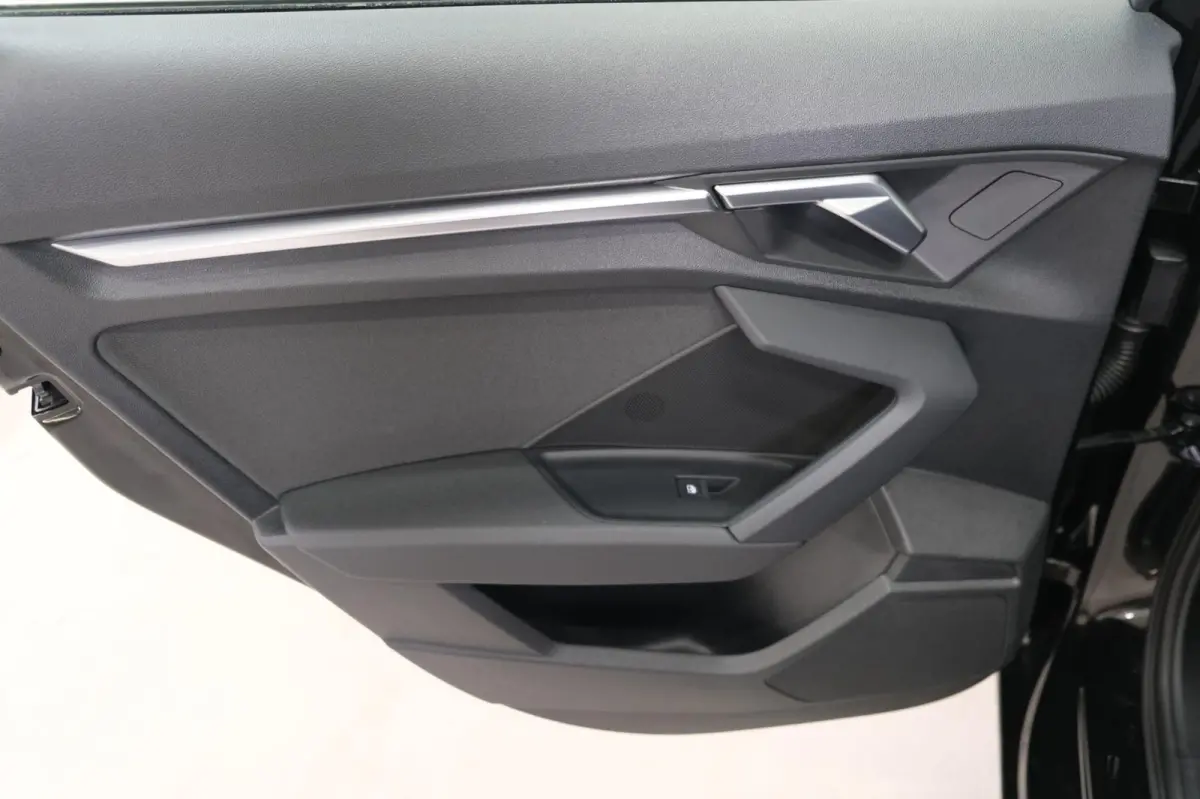 30 TFSI Advanced edition Automaat - N.A.P. Airco, Cruise, Navi, PDC.