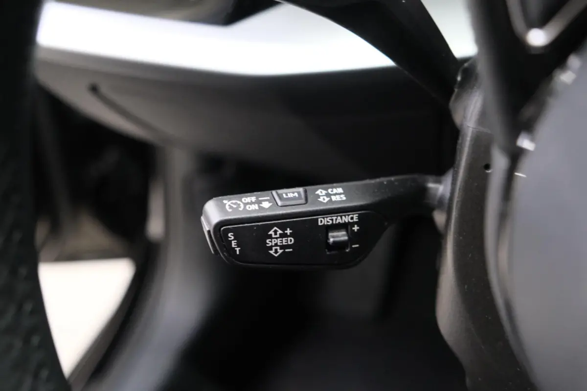 30 TFSI Advanced edition Automaat - N.A.P. Airco, Cruise, Navi, PDC.