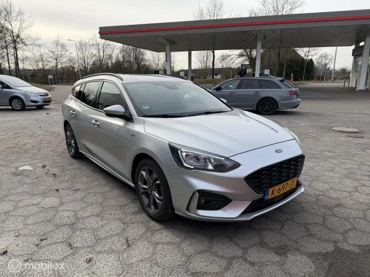 1.0 EcoBoost Hybrid ST Line |Clima | Cruise