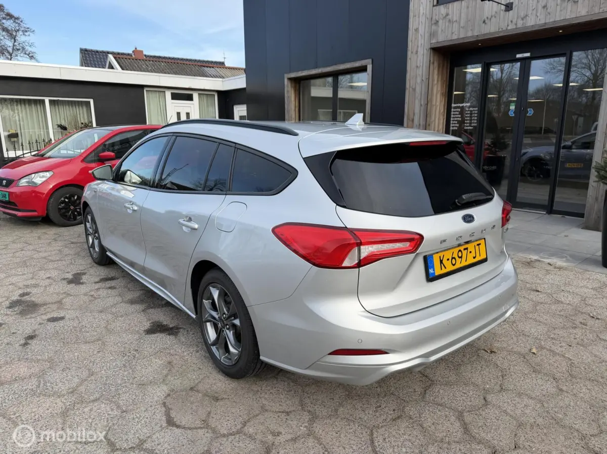 1.0 EcoBoost Hybrid ST Line |Clima | Cruise