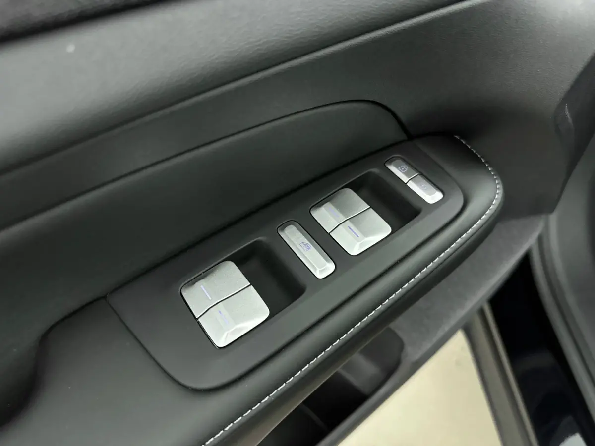 Long Range 88 kWh Apple CarPlay | Trekhaak