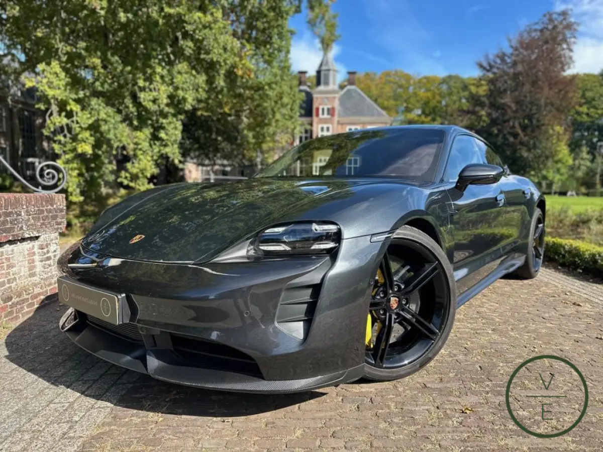 Turbo S | Alcantara | Keramisch | Sport Chrono | Pano |