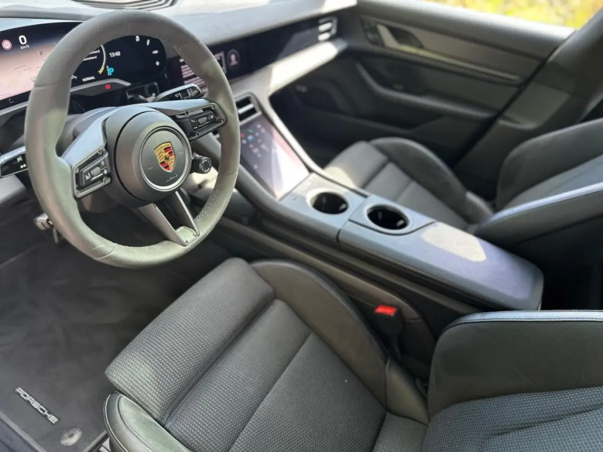 Turbo S | Alcantara | Keramisch | Sport Chrono | Pano |