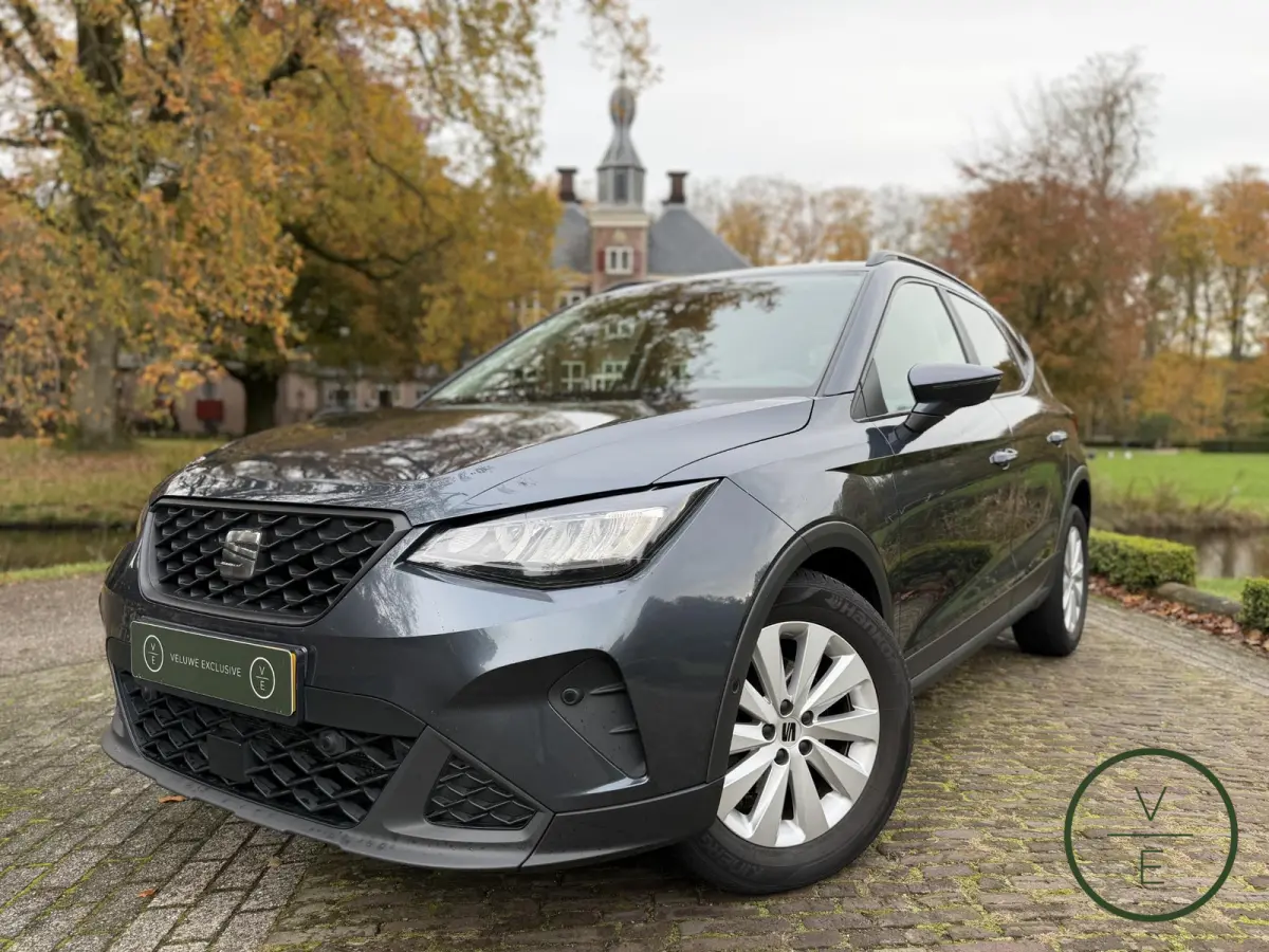 SEAT Arona 2023 Benzine Handgeschakeld leasen