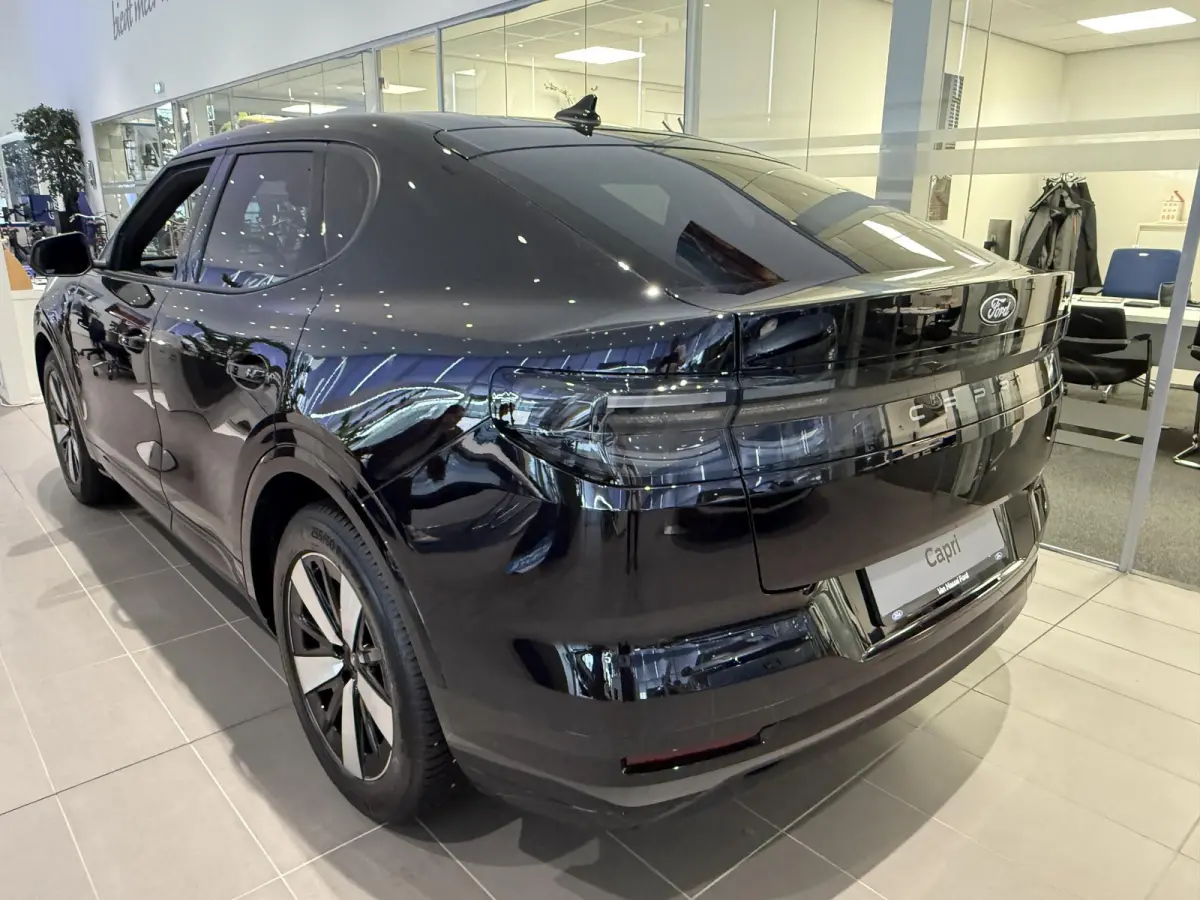 Extended Range RWD 77 kWh | Tot 627km actieradius! | Showroom Model |Nu rijklaar 46.750,=! The Legend Is Back!